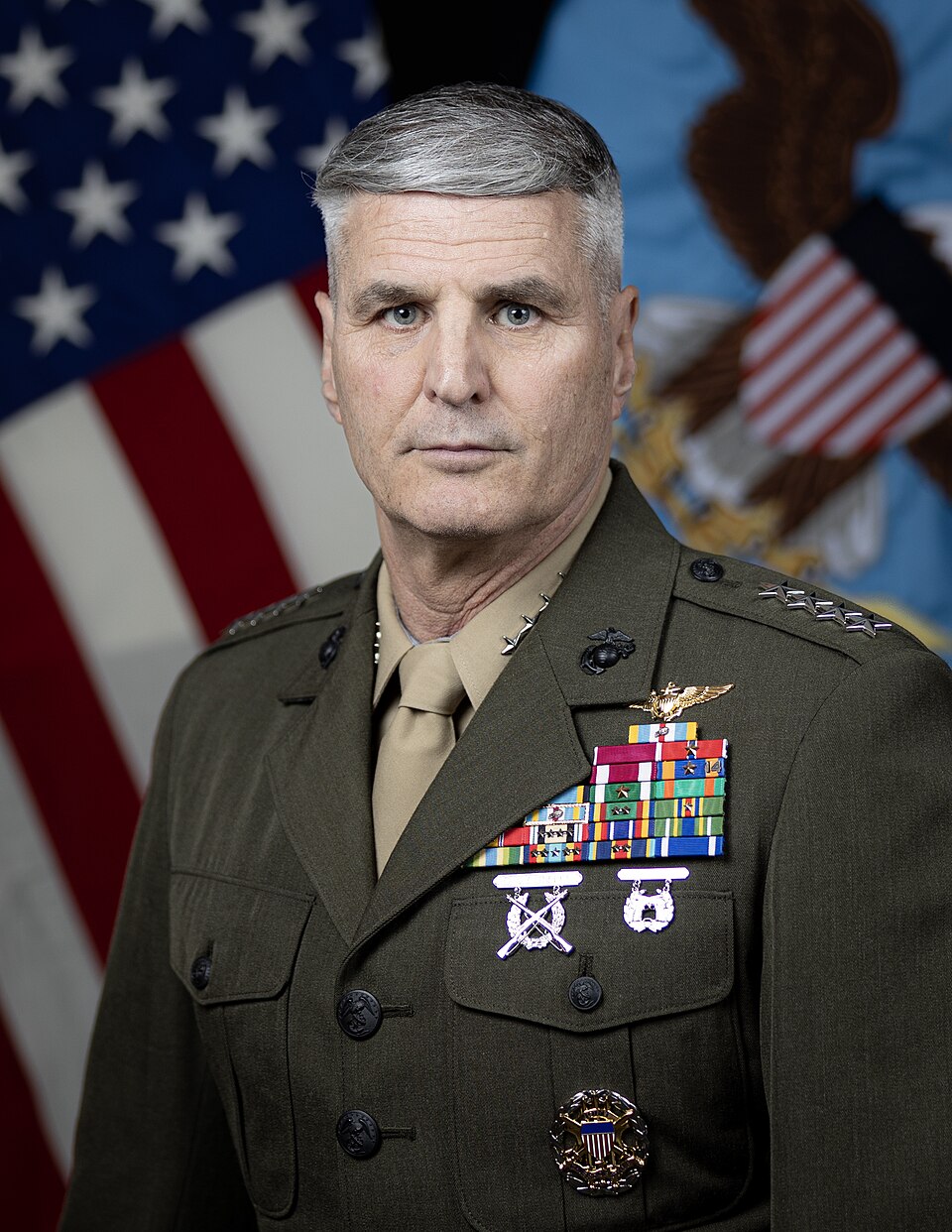 Official portrait of Gen. Christopher J. Mahoney